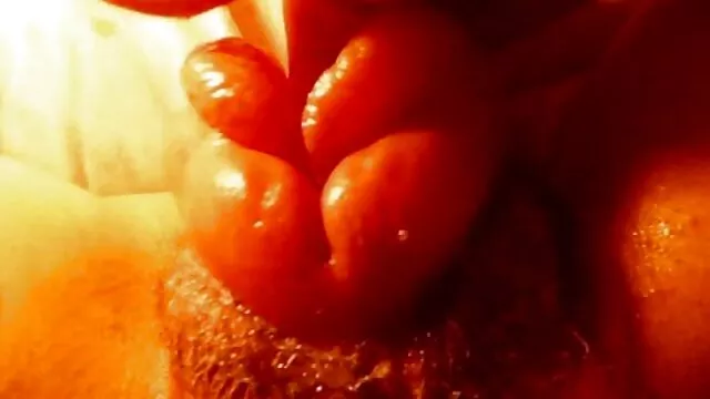 سبزه بیبی با اندام عالی در سه کون بدون فیلتر نفری بسیار شیطون می شود