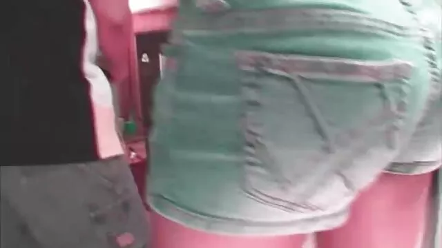 نوزادان دوجنسی اسپیترواست در یک سه نفری فیلم سکسی خارجی بدون فیلتر قبل از به اشتراک گذاشتن تقدیر