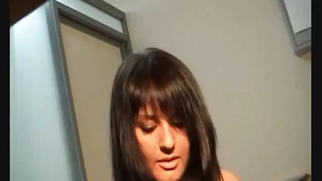 کوبیدن مقعد زیبایی Twerking بعد از فیلم گاییدن بدون فیلتر حمام