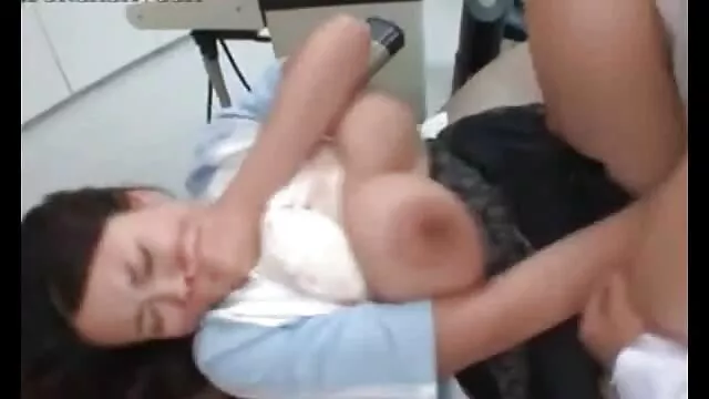 Busty Milf در مصاحبه بازیگران فیلتر شکن سکس فاک شد