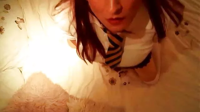 میلف بالغ بی تنه فیلم سکسی قابل پخش بدون فیلتر در حال کشیدن POV