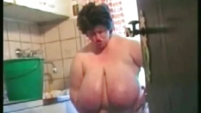 ناتنی Bigboob می سکس بدون نیاز به فیلتر شکن مکد و سوار دیک تابو در محل کار POV